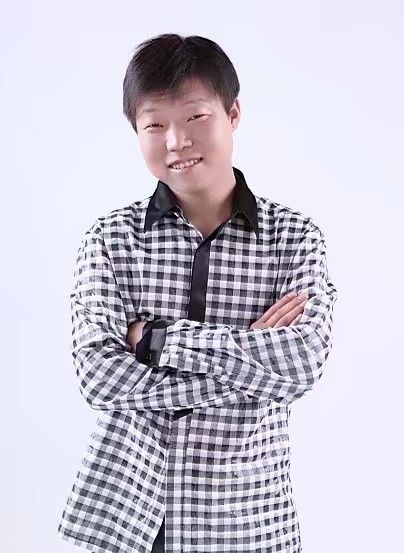 碧海升明月的第一张照片--上饶相亲服务中心