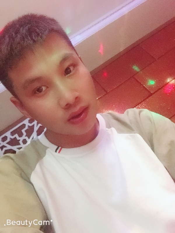 阿锋的第一张照片--上饶相亲服务中心