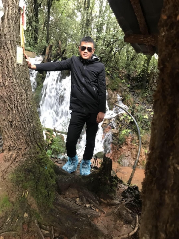 譕忄的第一张照片--上饶相亲服务中心