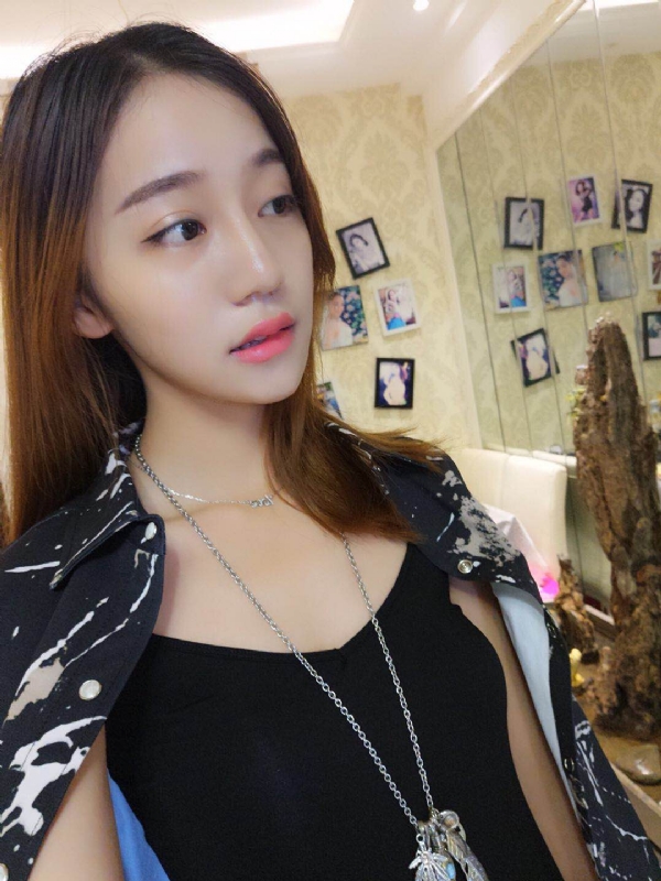 凉兮的第一张照片--上饶相亲服务中心