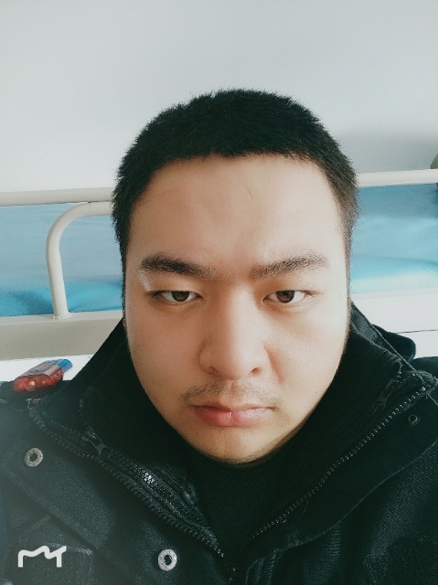 负重前行的第一张照片--上饶相亲服务中心