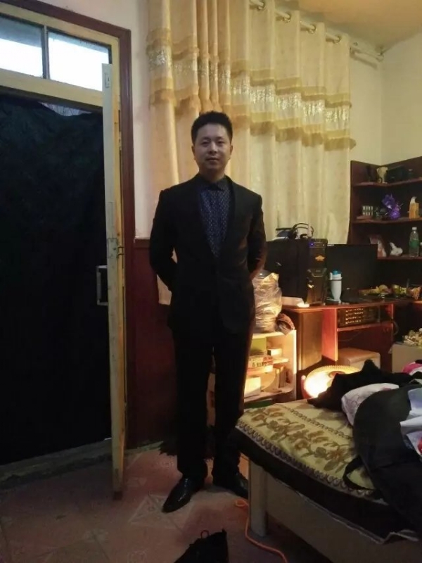 亮亮的第一张照片--上饶相亲服务中心