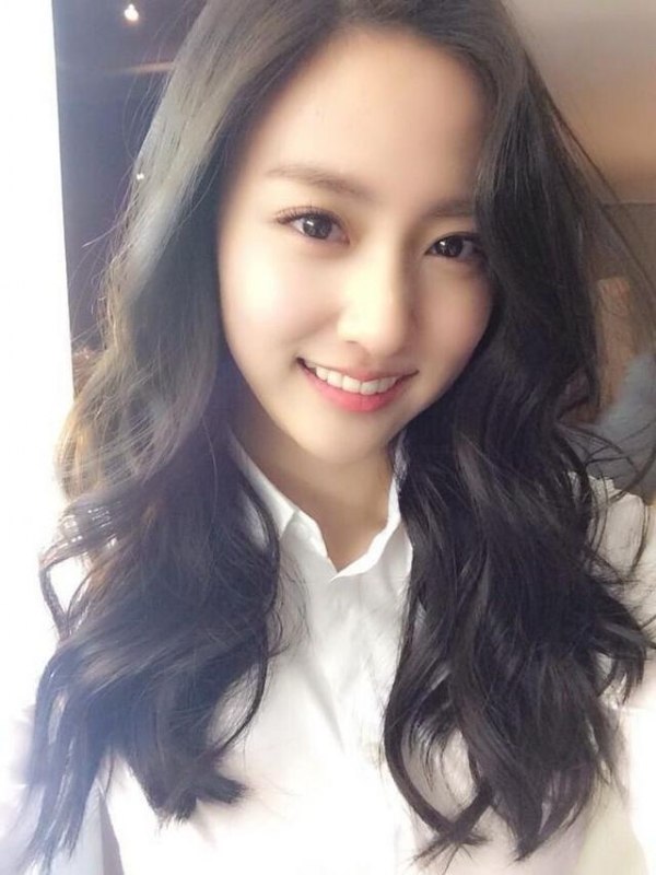 等爱的易微的第一张照片--上饶相亲服务中心