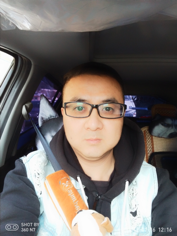 香烟最懂男人心的第一张照片--上饶相亲服务中心