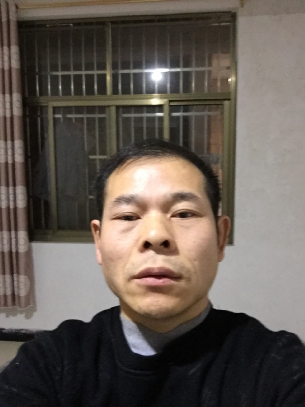 徐徐清风的第一张照片--上饶相亲服务中心