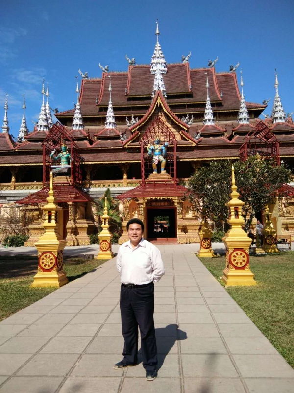 蓝熊的第一张照片--上饶相亲服务中心