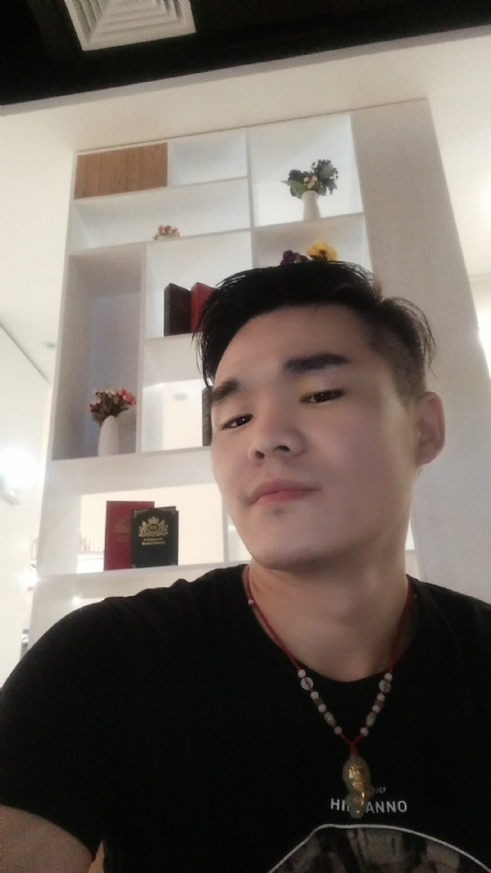 涵博随缘的第一张照片--上饶相亲服务中心