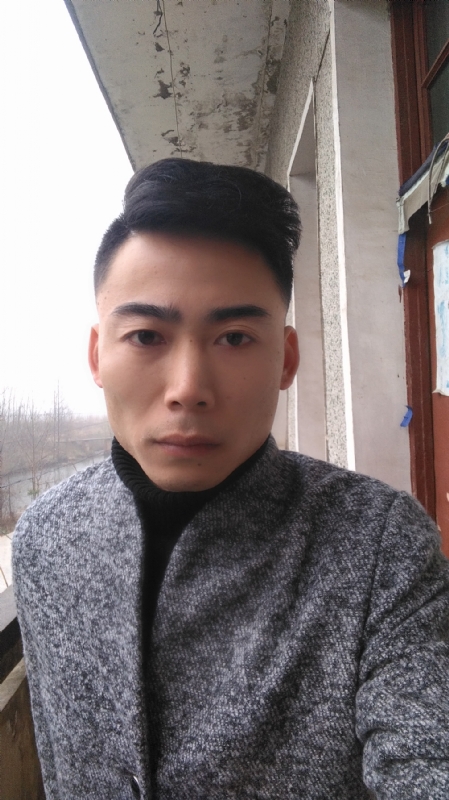 谁伴我闯荡的第一张照片--上饶相亲服务中心