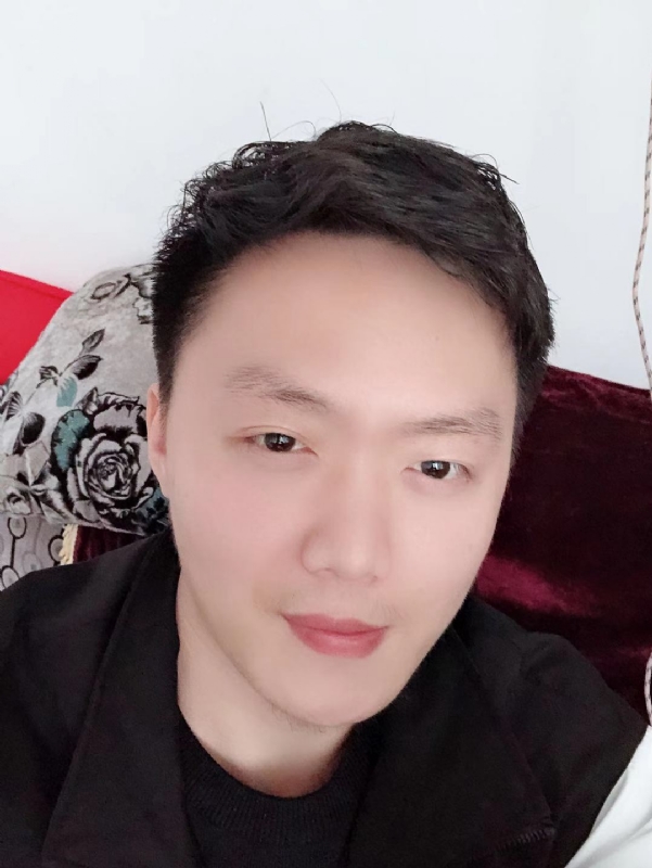 执迷的鲸鱼的第一张照片--上饶相亲服务中心