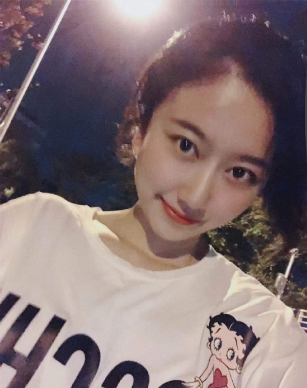 佳佳的第一张照片--上饶相亲服务中心