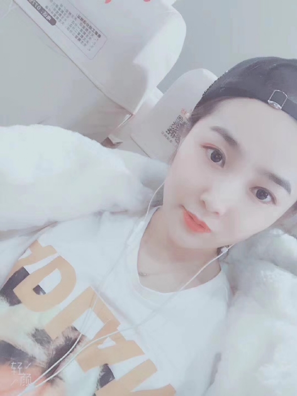 时光浅夏的第三张照片--上饶相亲服务中心