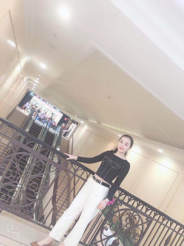 时光浅夏的第四张照片--上饶相亲服务中心