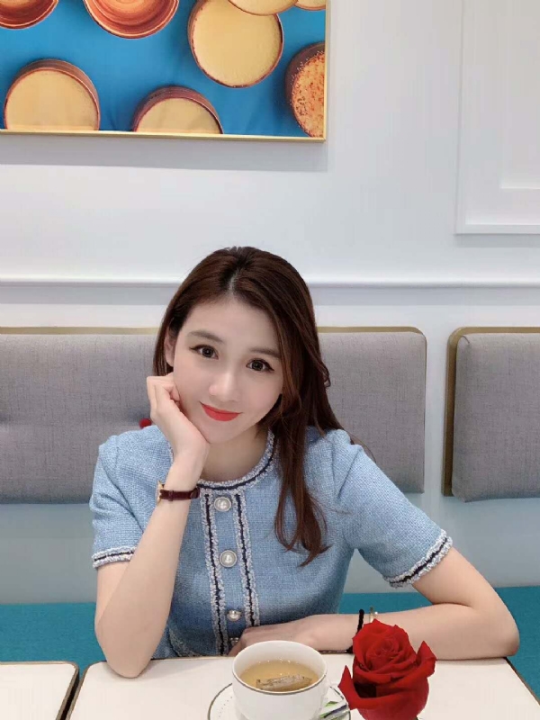 Emily的第二张照片--上饶相亲服务中心