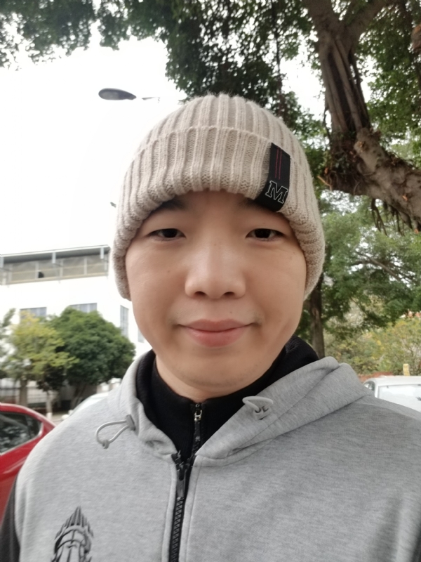 爱笑的老虎的第一张照片--上饶相亲服务中心