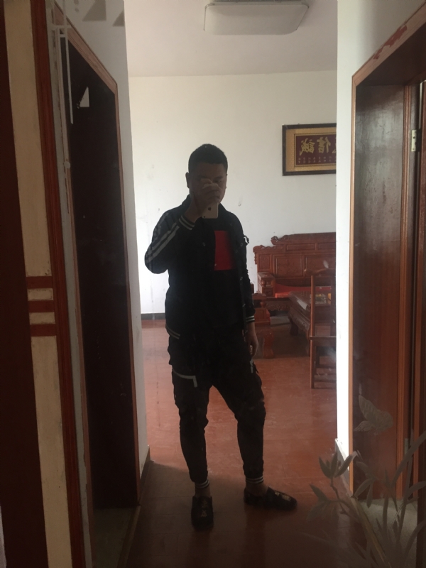 MC无所畏惧的第一张照片--上饶相亲服务中心