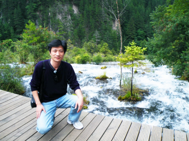 霞飞哥的第一张照片--上饶相亲服务中心