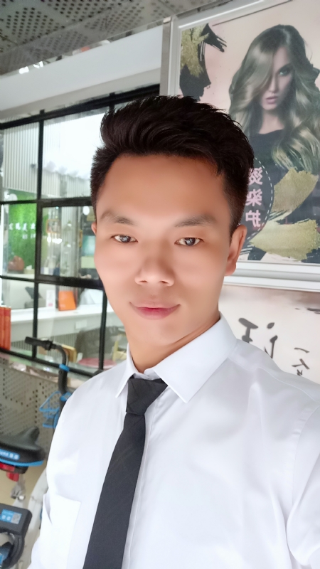 阳光男士的第一张照片--上饶相亲服务中心