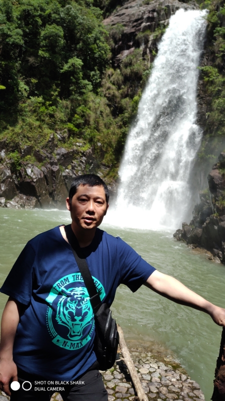 石头的第一张照片--上饶相亲服务中心