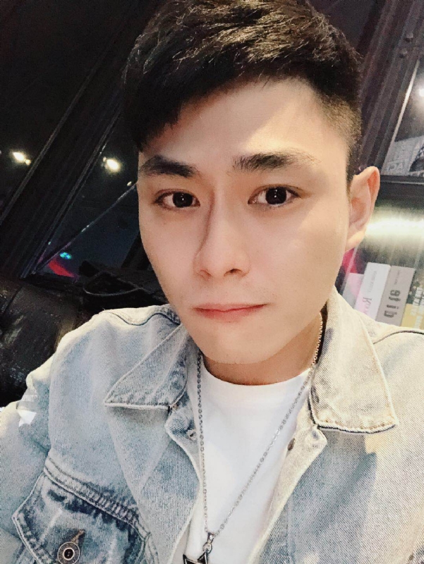 浩浩的第一张照片--上饶相亲服务中心