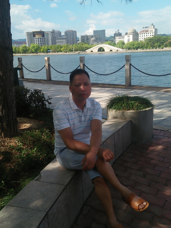 尹力的第一张照片--上饶相亲服务中心