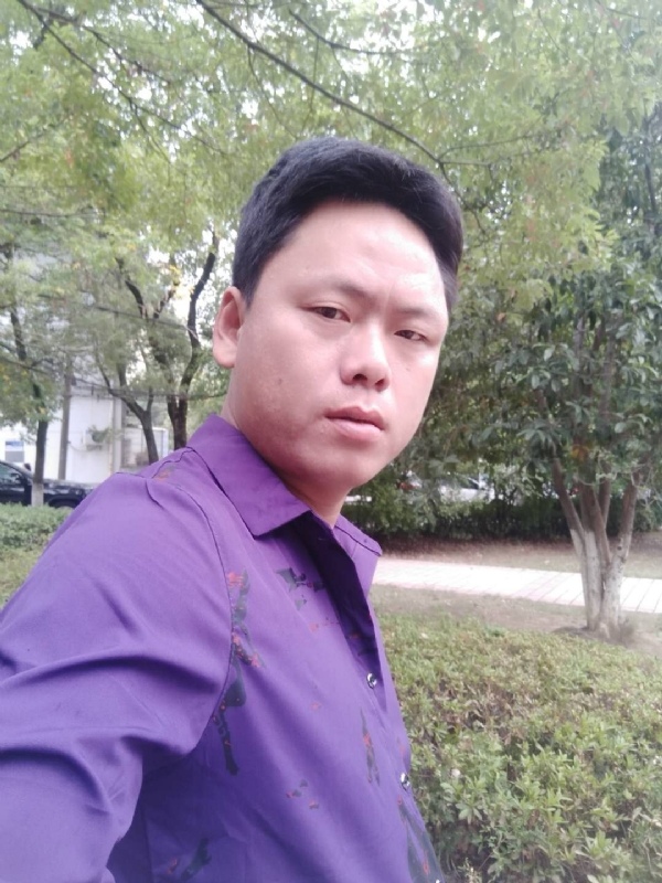 黄龙飞的第一张照片--上饶相亲服务中心