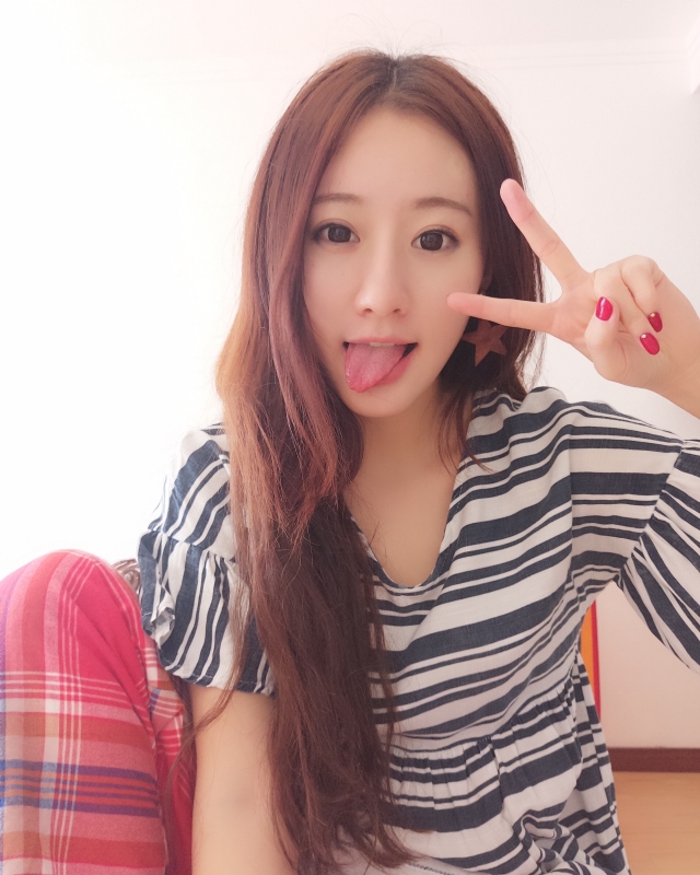 没有故事的女同学的第三张照片--上饶相亲服务中心