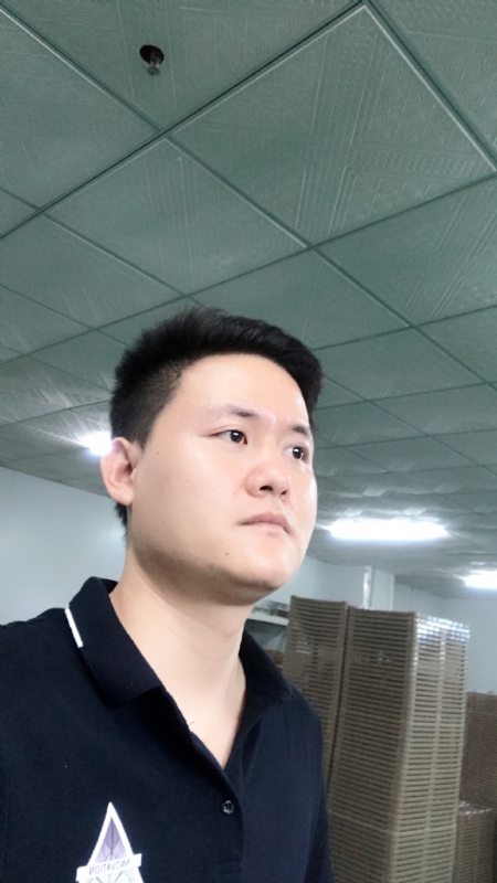 伟的第一张照片--上饶相亲服务中心