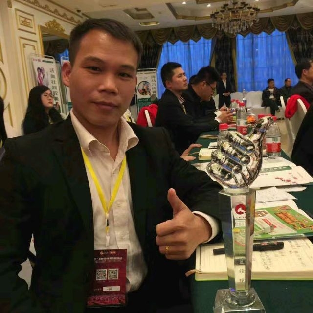 项帅的第一张照片--上饶相亲服务中心