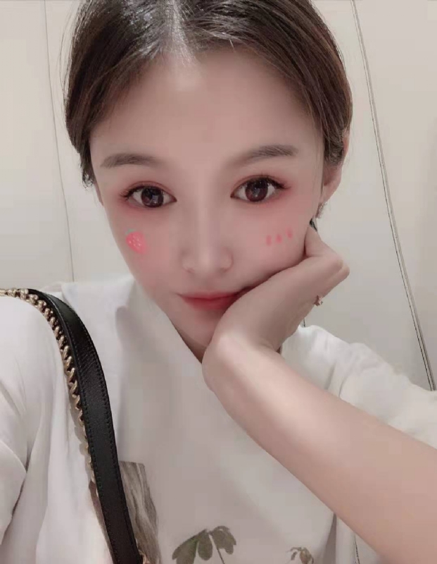 fei菲儿的第一张照片--上饶相亲服务中心