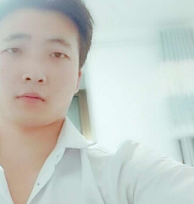 华英雄的第一张照片--上饶相亲服务中心