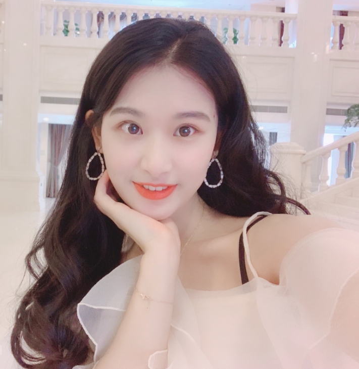 薇信zsqyaer的第一张照片--上饶相亲服务中心