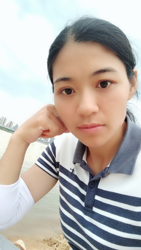 梅子的第一张照片--上饶相亲服务中心