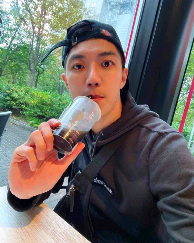 苏天奇的第一张照片--上饶相亲服务中心