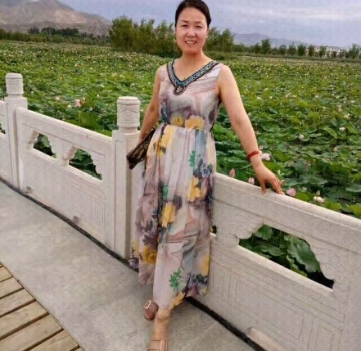 红叶的第一张照片--上饶相亲服务中心