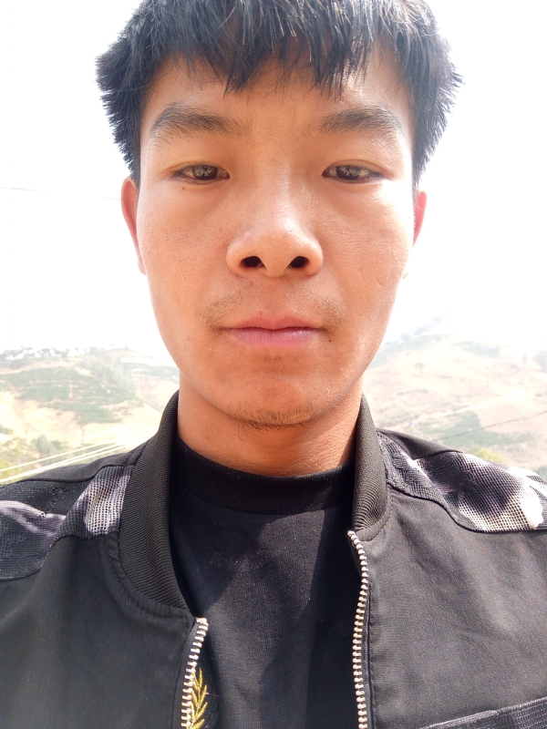 唐伟的第一张照片--上饶相亲服务中心