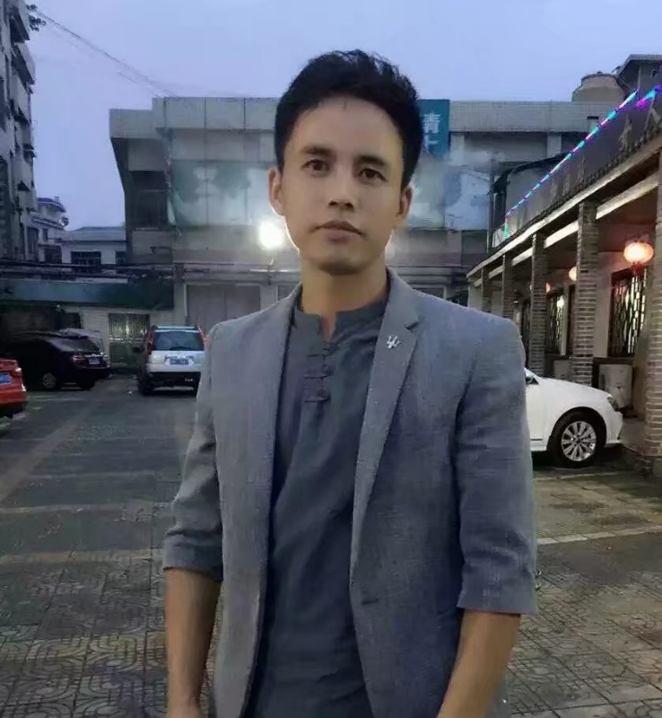 华谢的第一张照片--上饶相亲服务中心