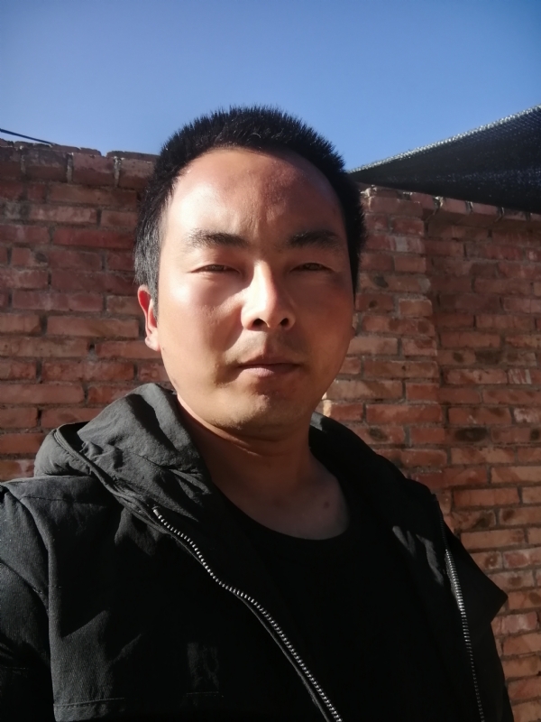 流年寂寞了谁的容颜的第一张照片--上饶相亲服务中心