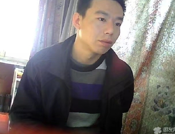 向钱奔跑的第一张照片--上饶相亲服务中心