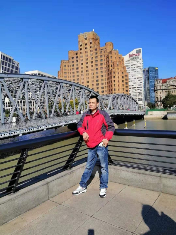 老乐的第一张照片--上饶相亲服务中心