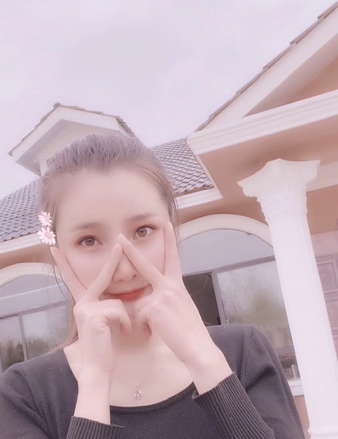 小媛的第一张照片--上饶相亲服务中心