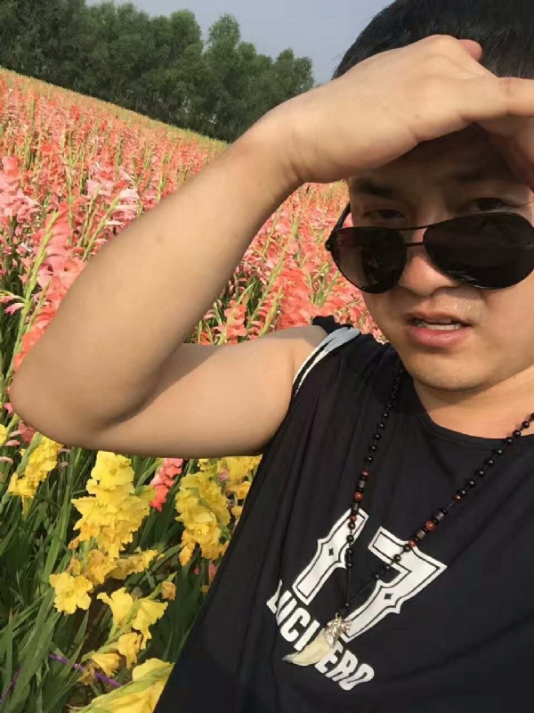 QH-蓝细胞的第一张照片--上饶相亲服务中心