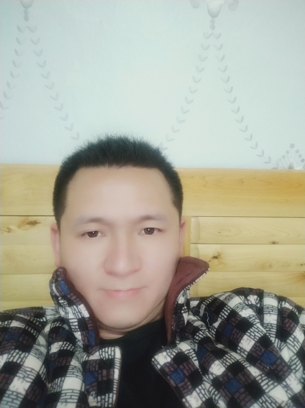 寻找一个真实的她的第一张照片--上饶相亲服务中心