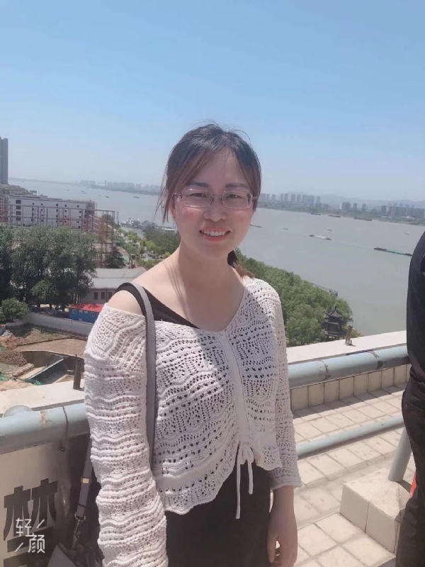 随缘的第一张照片--上饶相亲服务中心