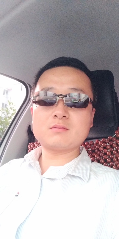 痛苦的单身狗的第一张照片--上饶相亲服务中心