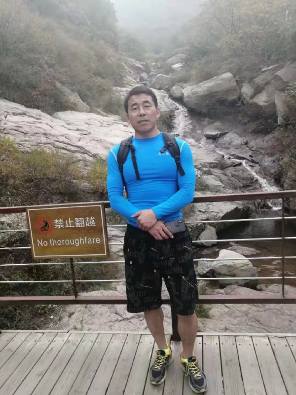 四季阳光的第一张照片--上饶相亲服务中心