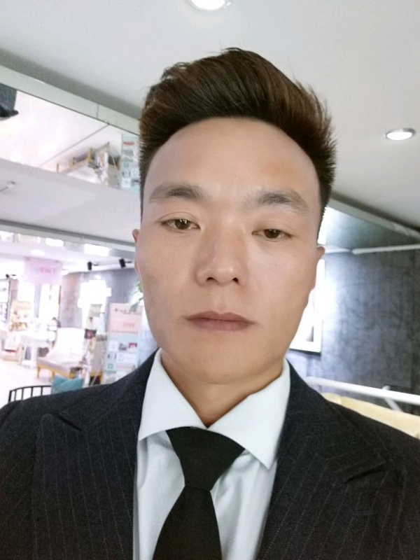 醉酒的蝴蝶的第一张照片--上饶相亲服务中心