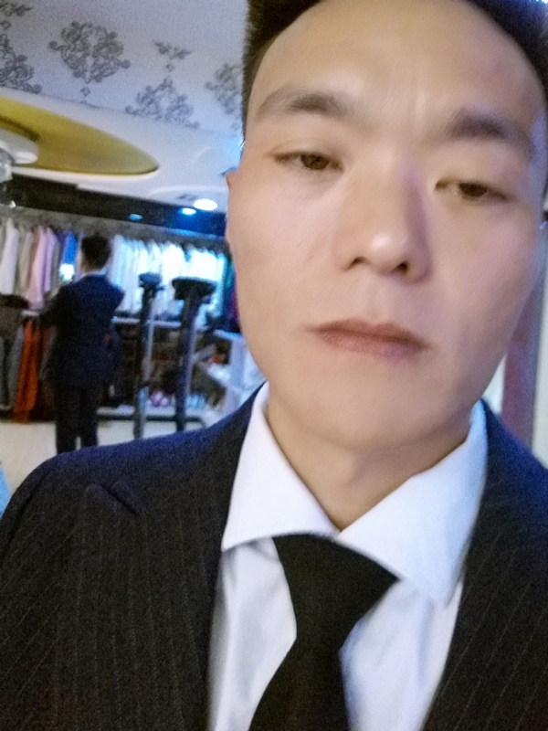 醉酒的蝴蝶的第二张照片--上饶相亲服务中心