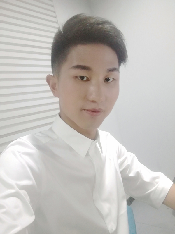 MrLi的第二张照片--上饶相亲服务中心