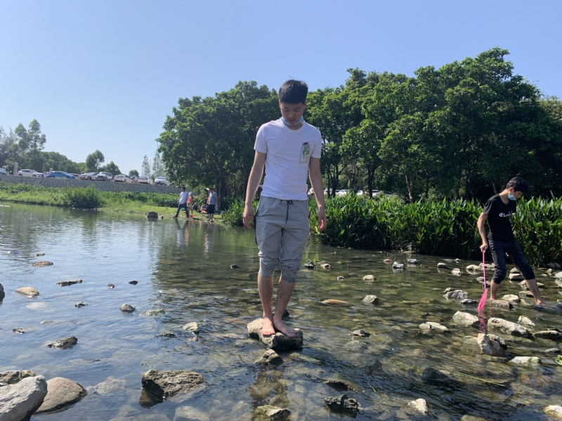 放假吃鸡的第二张照片--上饶相亲服务中心