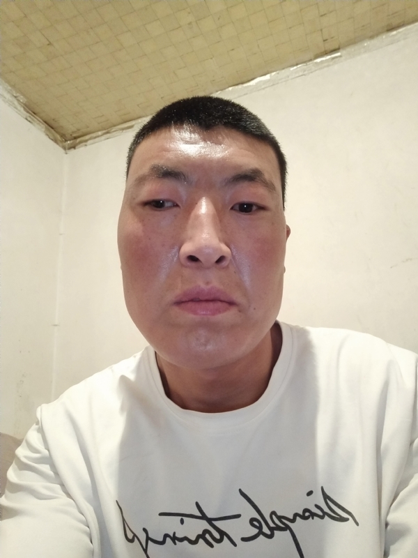 只为遇见你的第二张照片--上饶相亲服务中心